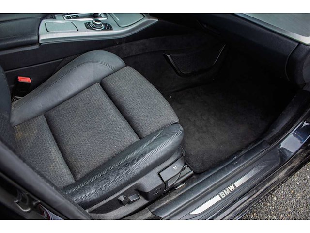 Bmw - 2011 - 5-serie - 528i high executive - l-459-br - afbeelding 25 van  36
