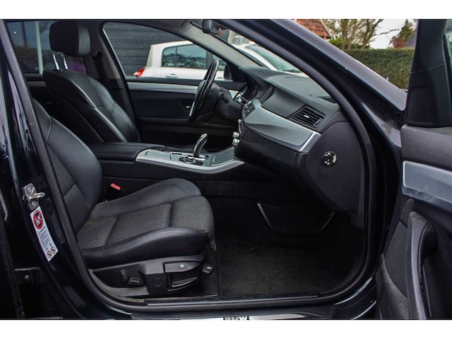 Bmw - 2011 - 5-serie - 528i high executive - l-459-br - afbeelding 26 van  36