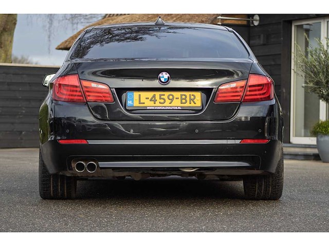 Bmw - 2011 - 5-serie - 528i high executive - l-459-br - afbeelding 35 van  36