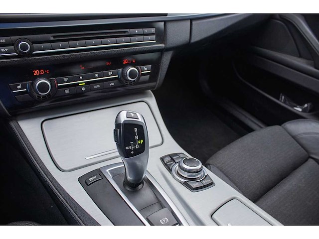 Bmw - 2011 - 5-serie - 528i high executive - l-459-br - afbeelding 14 van  36