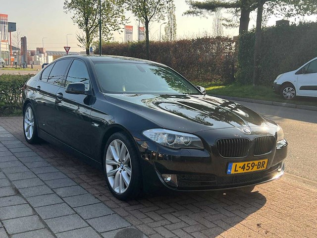 Bmw - 2011 - 5-serie - 528i high executive - l-459-br - afbeelding 1 van  15
