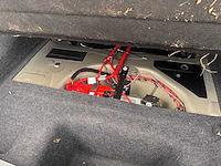 Bmw - 2011 - 5-serie - 550xi high - personenauto - afbeelding 11 van  26