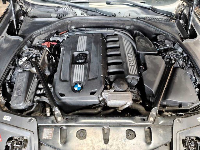 Bmw - 2011 - 5-serie touring - 528i high executive - 80-pvb-2 - afbeelding 21 van  29