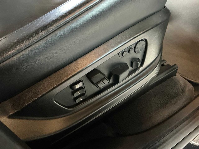 Bmw - 2011 - x5 - xdrive50i high exec. - personenauto - afbeelding 6 van  22