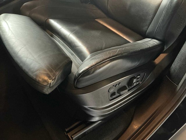 Bmw - 2011 - x5 - xdrive50i high exec. - personenauto - afbeelding 7 van  22