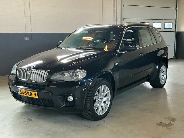 Bmw - 2011 - x5 - xdrive50i high exec. - personenauto - afbeelding 1 van  22