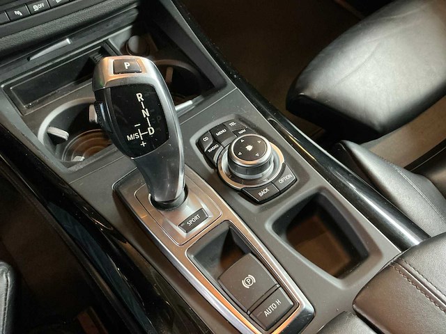 Bmw - 2011 - x5 - xdrive50i high exec. - personenauto - afbeelding 22 van  22