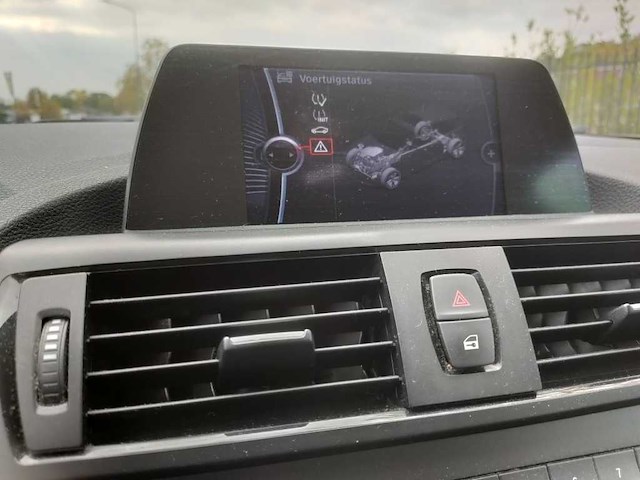 Bmw - 2012 - 1-serie - 114i upgrade edition - 17-zjk-8 - afbeelding 3 van  22