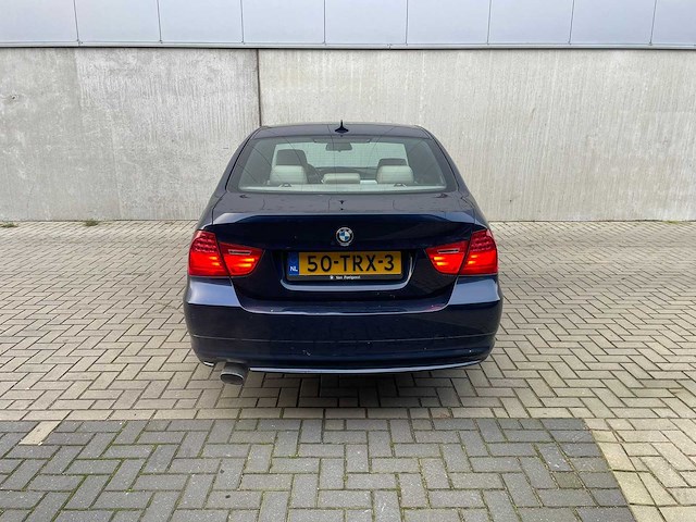Bmw - 2012 - 3-serie - 320d eff.dyn. ed - 50-trx-3 - afbeelding 8 van  11