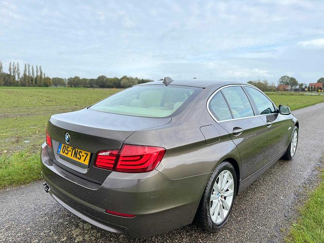 Bmw - 2012 - 5-serie - 520i executive - afbeelding 3 van  4