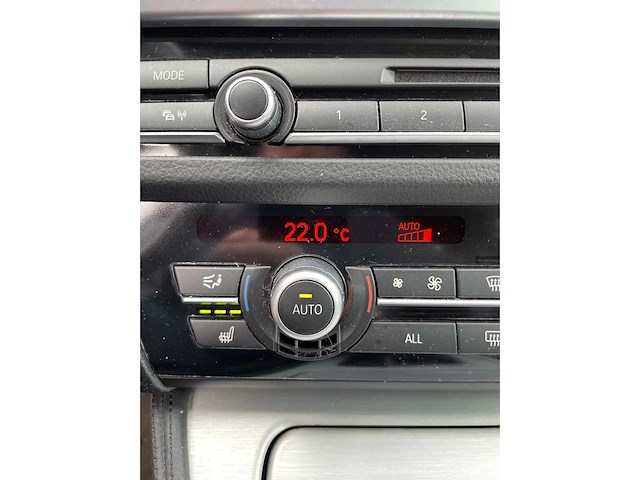 Bmw - 2012 - 5-serie touring - 550i high executive - j-904-dz - afbeelding 4 van  21