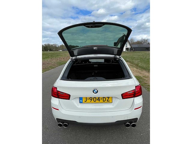 Bmw - 2012 - 5-serie touring - 550i high executive - j-904-dz - afbeelding 17 van  21