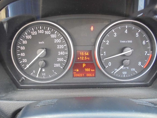 Bmw - 2013 - 3-serie cabrio - 330i exclusive automaat - j-086-kj - afbeelding 5 van  19