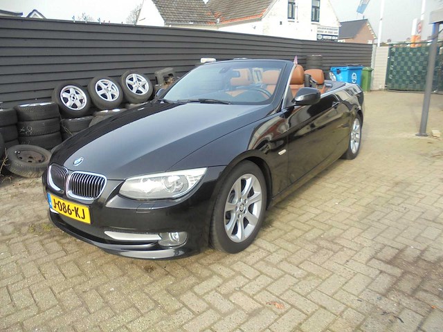 Bmw - 2013 - 3-serie cabrio - 330i exclusive automaat - j-086-kj - afbeelding 1 van  19