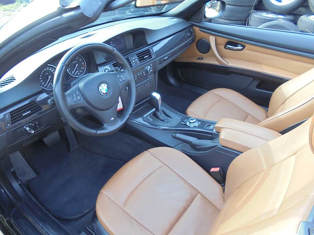 Bmw - 2013 - 3-serie cabrio - 330i exclusive automaat - j-086-kj - afbeelding 14 van  17