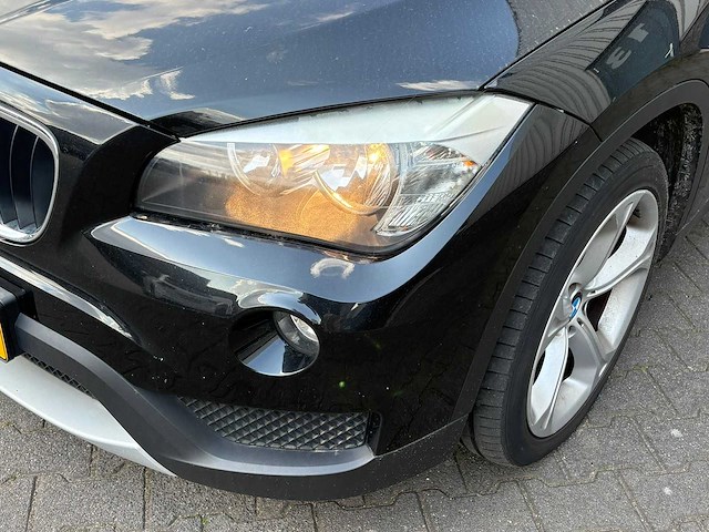 Bmw - 2013 - x1 - sdrive20i business - personenauto - afbeelding 3 van  24