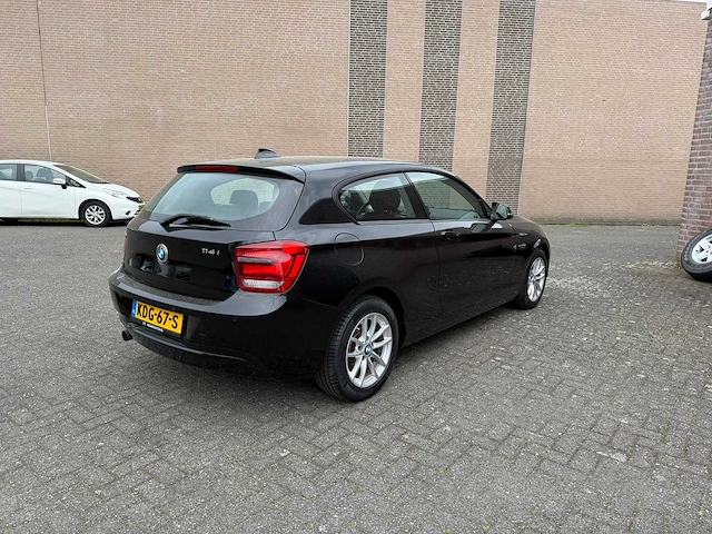 Bmw - 2014 - 1-serie - 114i ede business - kdg-67-s - afbeelding 5 van  10