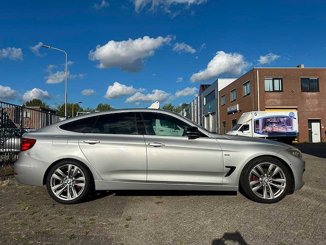 Bmw - 2014 - 3-serie gran turismo - 320i high executive - automaat - personenauto - afbeelding 26 van  29