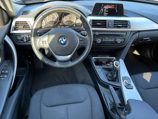Bmw - 2014 - 3-serie touring - 316d business - personenauto - afbeelding 12 van  24
