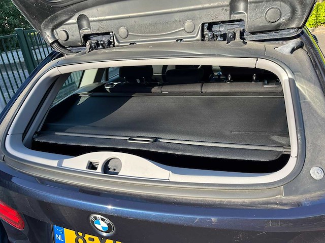 Bmw - 2014 - 3-serie touring - 316d business - personenauto - afbeelding 8 van  24
