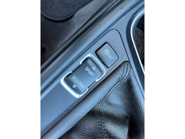 Bmw - 2014 - 3-serie touring - 316d business - personenauto - afbeelding 10 van  24
