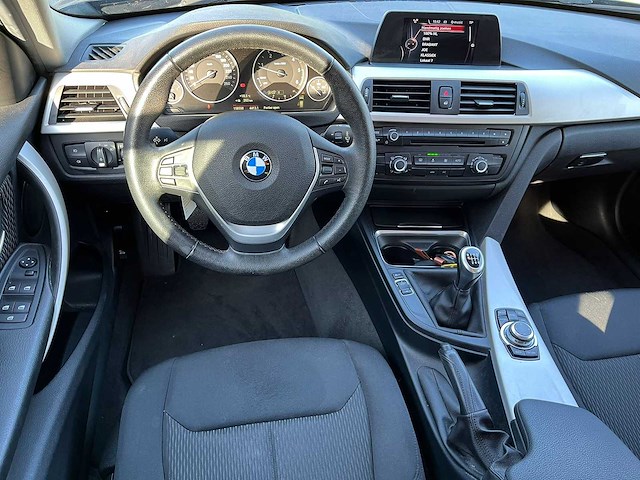 Bmw - 2014 - 3-serie touring - 316d business - personenauto - afbeelding 8 van  24
