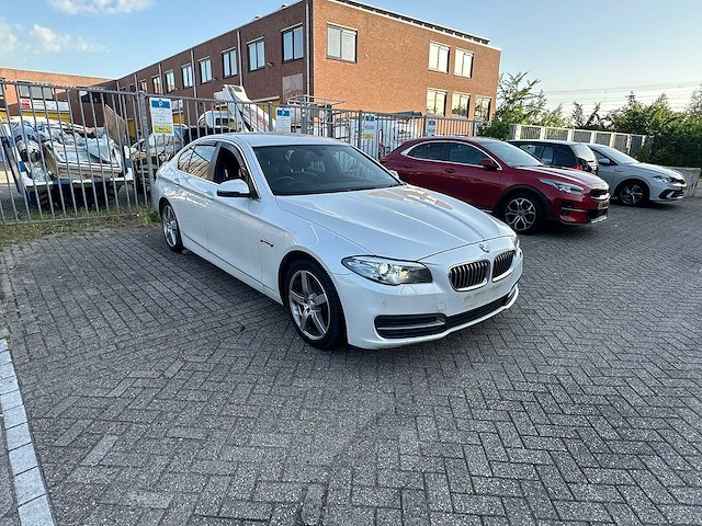 Bmw - 2014 - 520 - personenauto - afbeelding 20 van  22