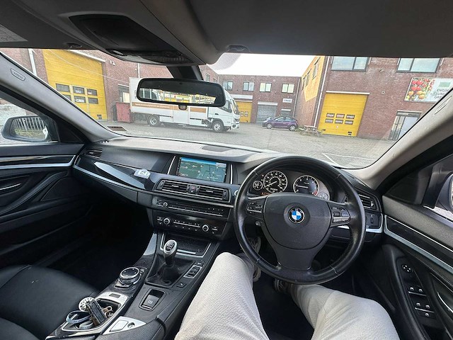 Bmw - 2014 - 520 - personenauto - afbeelding 5 van  22