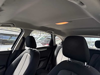 Bmw - 2015 - 2-serie active tourer - 218i essential - automaat - personenauto - afbeelding 5 van  8