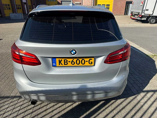 Bmw - 2015 - 2-serie active tourer - 225xe m sport - automaat - personenauto - afbeelding 3 van  26