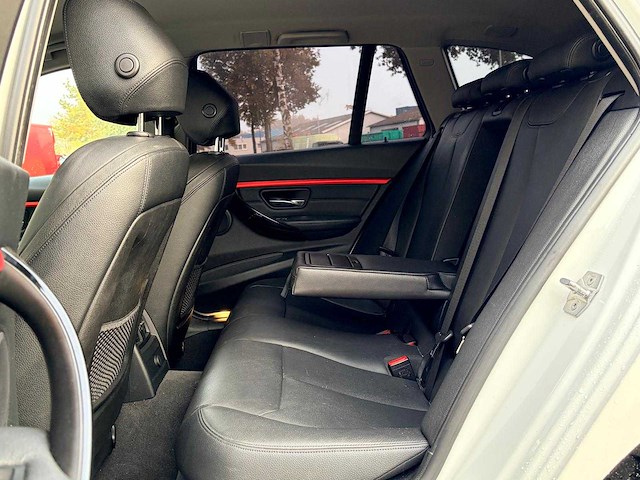 Bmw - 2015 - 3-serie touring - 340i xdrive m sport - pg-290-x - afbeelding 13 van  22