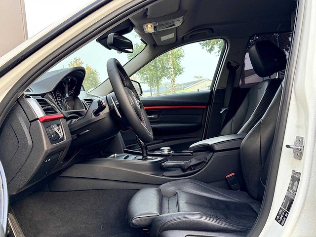 Bmw - 2015 - 3-serie touring - 340i xdrive m sport - pg-290-x - afbeelding 21 van  22