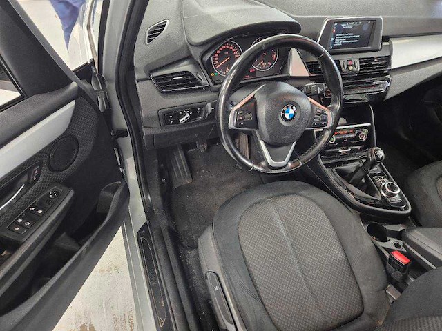 Bmw - 2016 - 2-serie gran tourer - 216i cent.exec. 7p. - personenauto - afbeelding 14 van  15