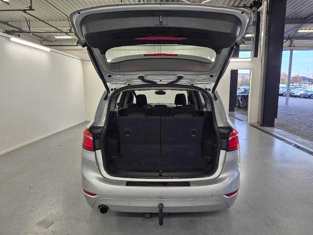 Bmw - 2016 - 2-serie gran tourer - 216i cent.exec. 7p. - personenauto - afbeelding 11 van  15
