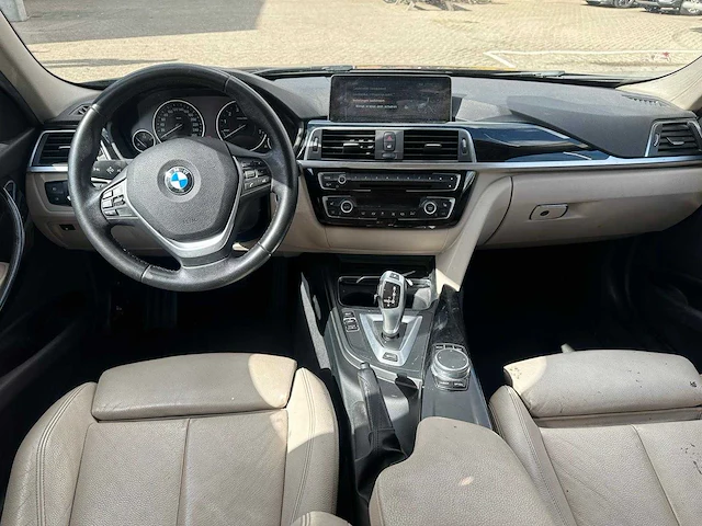 Bmw - 2016 - 3-serie - 330e cent.hi.ex. - automaat - personenauto - afbeelding 3 van  20