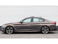 Bmw - 2018 - 5-serie - m550i xd hi exe - rs-260-r - afbeelding 28 van  32