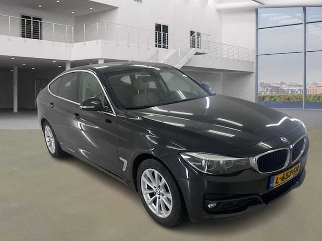 Bmw - 2019 - 3-serie gran turismo - 320d high exec. - automaat - personenauto - afbeelding 12 van  17