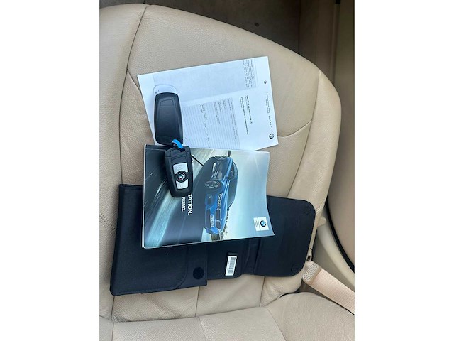 Bmw - 2019 - 3-serie gran turismo - 320d high exec. - automaat - personenauto - afbeelding 14 van  21