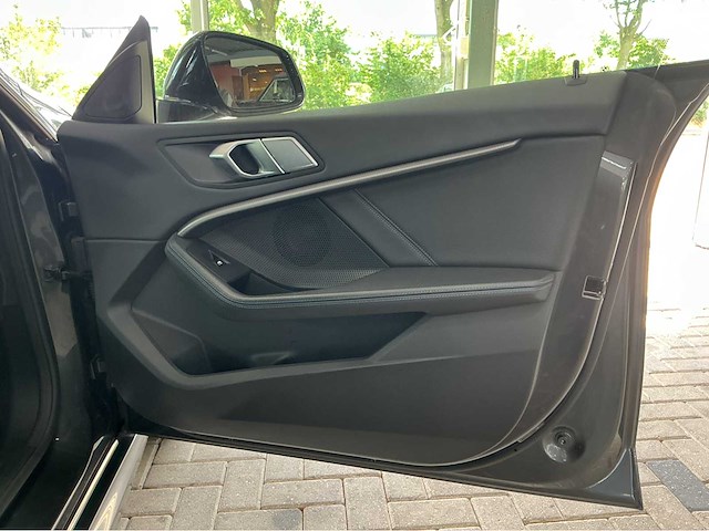 Bmw - 2022 - 2-serie gran coupé - 218i bns ed. - personenauto - afbeelding 18 van  37