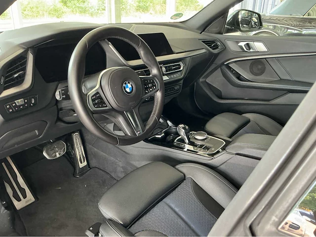 Bmw - 2022 - 2-serie gran coupé - 218i bns ed. - personenauto - afbeelding 11 van  37