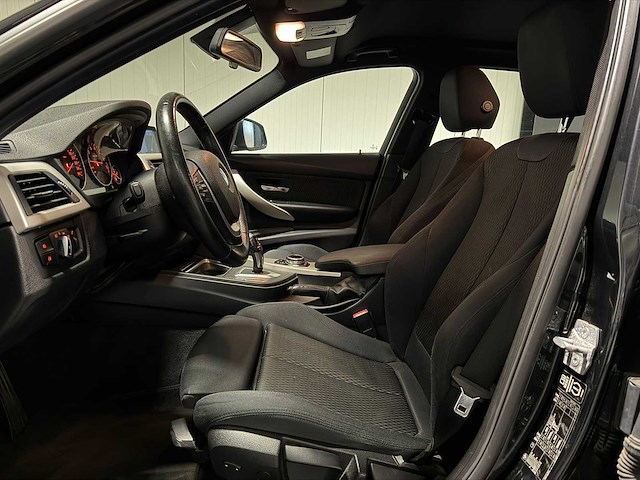 Bmw - 3-serie - 316i executive 2014 6-xhx-61 iaw - afbeelding 5 van  23