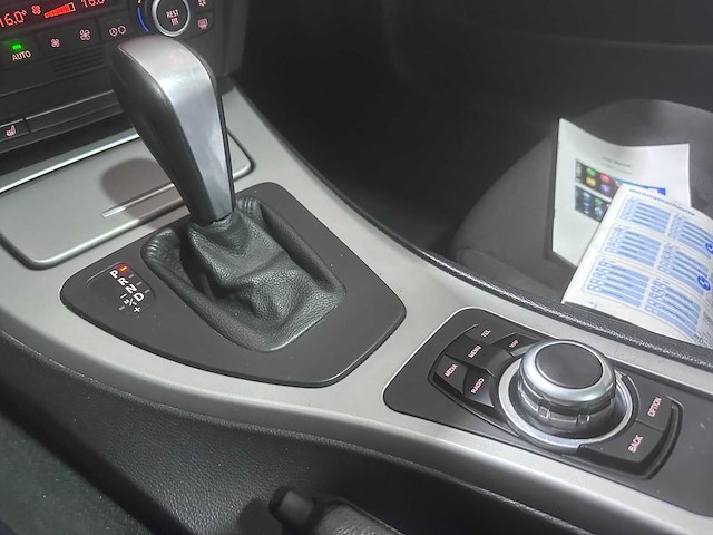 Bmw - 3-serie - 318i automaat- np-429-z- 2008 - afbeelding 6 van  21