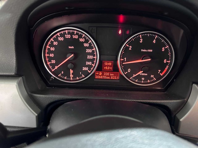 Bmw - 3-serie - 318i business line - 02-gjf-7 - afbeelding 2 van  19