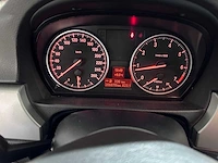 Bmw - 3-serie - 318i business line - 02-gjf-7 - afbeelding 2 van  19