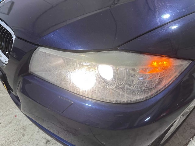 Bmw - 3-serie - 318i business line - 56-ndd-4- 2010 - afbeelding 8 van  18