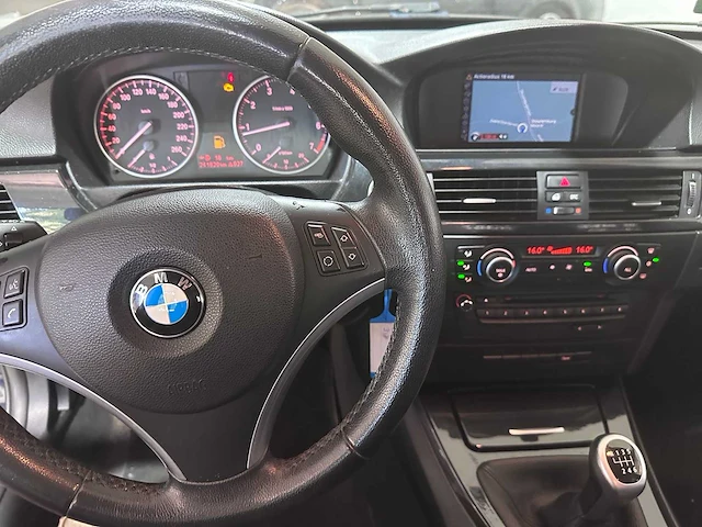 Bmw - 3-serie - 318i business line - 56-ndd-4- 2010 - afbeelding 17 van  18