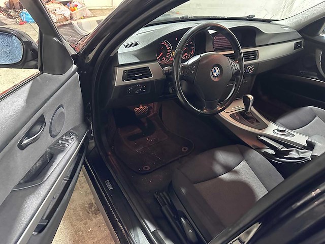 Bmw - 3-serie - 318i business line automaat- 14-tt-vl - afbeelding 3 van  3