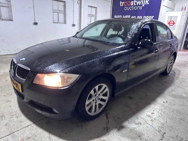 Bmw - 3-serie - 318i business line automaat- 14-tt-vl - afbeelding 1 van  18