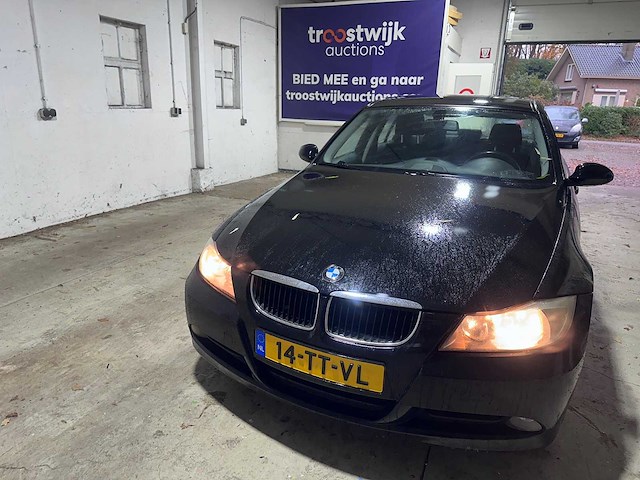 Bmw - 3-serie - 318i business line automaat- 14-tt-vl - afbeelding 16 van  18