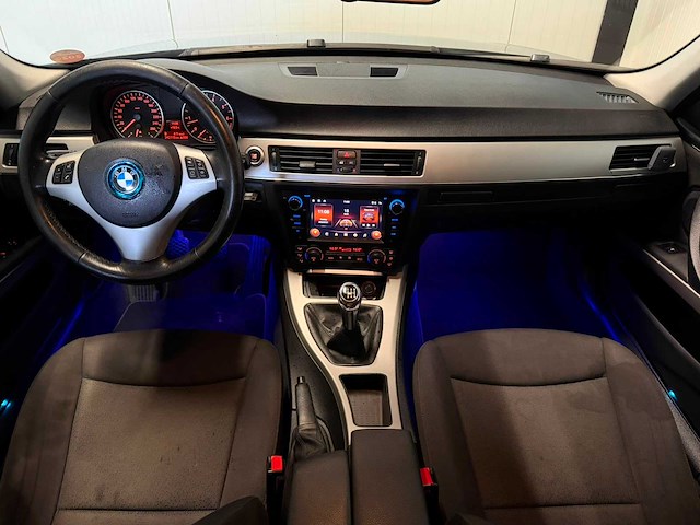 Bmw - 3-serie - 318i high executive - 04-tv-dv - 2007 iaw - afbeelding 22 van  23